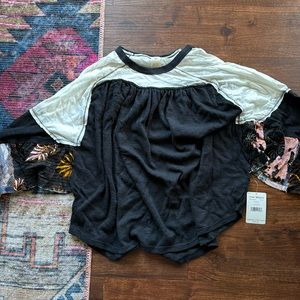FREE PEOPLE - NWT top